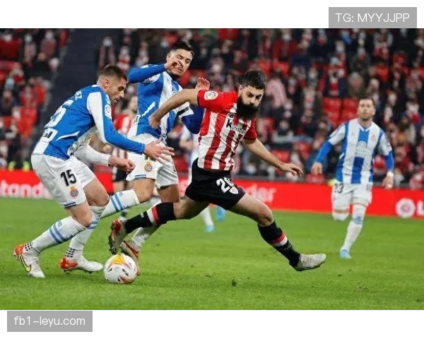 西甲新赛季前瞻：豪门争霸激战升级，黑马势力蓄势待发