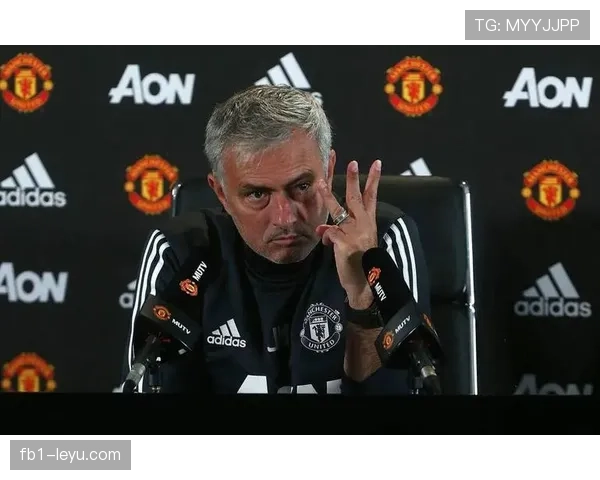 利兹联青训再出新星，稳健表现引关注